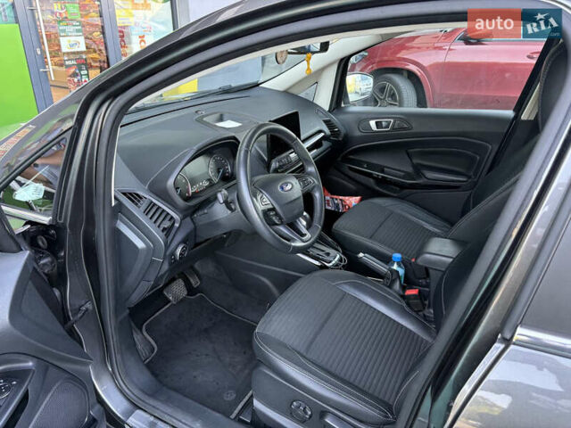Серый Форд Экоспорт, объемом двигателя 1 л и пробегом 55 тыс. км за 13700 $, фото 3 на Automoto.ua