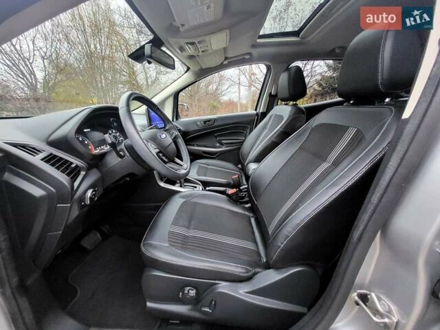 Сірий Форд Екоспорт, об'ємом двигуна 0 л та пробігом 43 тис. км за 12900 $, фото 10 на Automoto.ua
