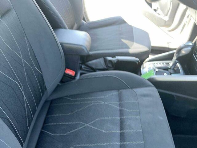 Сірий Форд Екоспорт, об'ємом двигуна 0 л та пробігом 75 тис. км за 12000 $, фото 6 на Automoto.ua