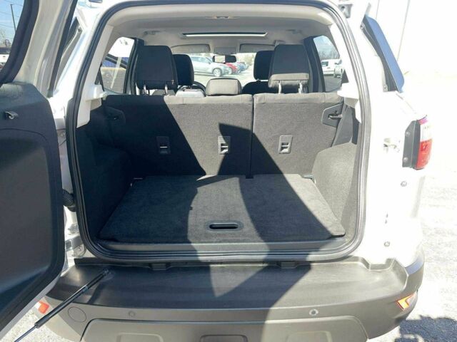 Сірий Форд Екоспорт, об'ємом двигуна 0 л та пробігом 75 тис. км за 12000 $, фото 9 на Automoto.ua