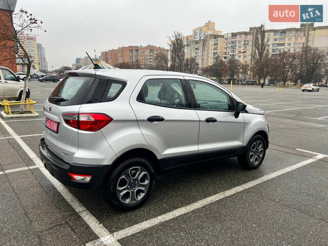 Серый Форд Экоспорт, объемом двигателя 2 л и пробегом 113 тыс. км за 11200 $, фото 4 на Automoto.ua