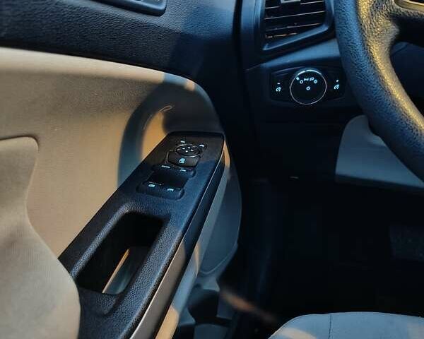 Сірий Форд Екоспорт, об'ємом двигуна 2 л та пробігом 25 тис. км за 12800 $, фото 65 на Automoto.ua