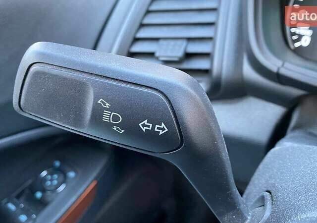 Серый Форд Экоспорт, объемом двигателя 2 л и пробегом 59 тыс. км за 15300 $, фото 21 на Automoto.ua