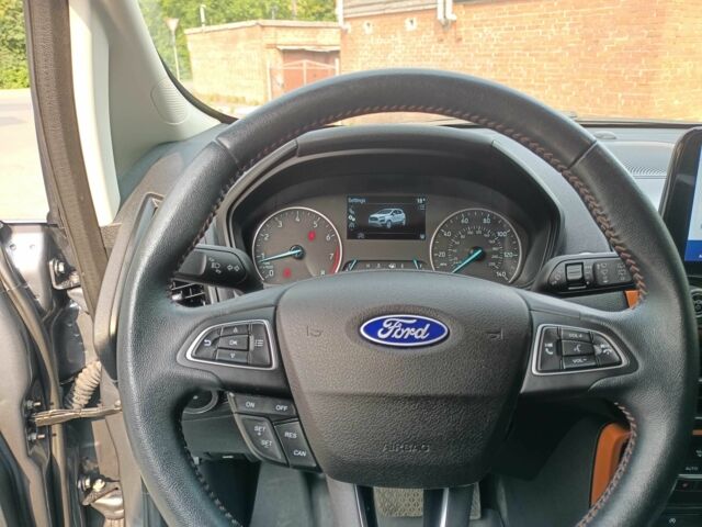 Серый Форд Экоспорт, объемом двигателя 2 л и пробегом 46 тыс. км за 14500 $, фото 8 на Automoto.ua