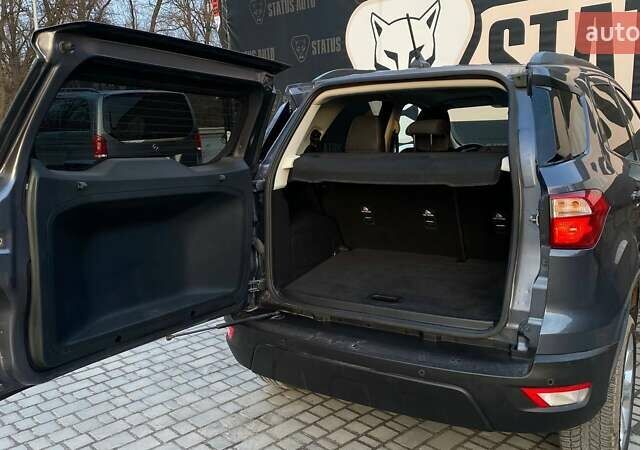 Серый Форд Экоспорт, объемом двигателя 2 л и пробегом 59 тыс. км за 15300 $, фото 10 на Automoto.ua