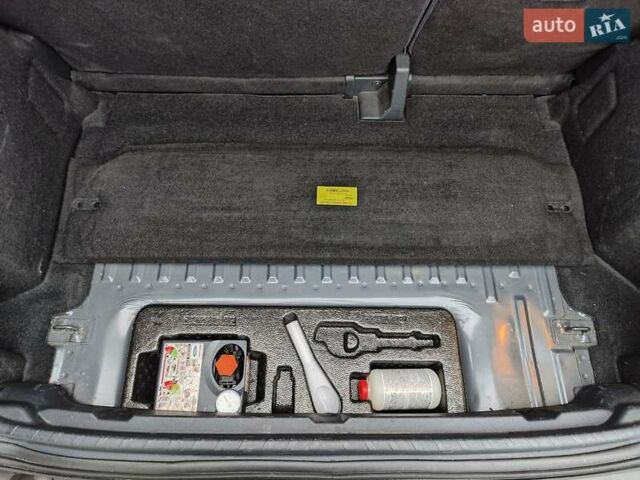 Сірий Форд Екоспорт, об'ємом двигуна 2 л та пробігом 25 тис. км за 12800 $, фото 35 на Automoto.ua