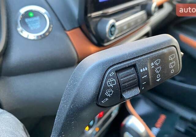 Серый Форд Экоспорт, объемом двигателя 2 л и пробегом 59 тыс. км за 15300 $, фото 20 на Automoto.ua