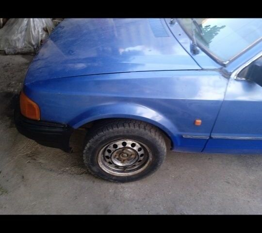 Синий Форд Экоспорт, объемом двигателя 0 л и пробегом 100 тыс. км за 1000 $, фото 1 на Automoto.ua