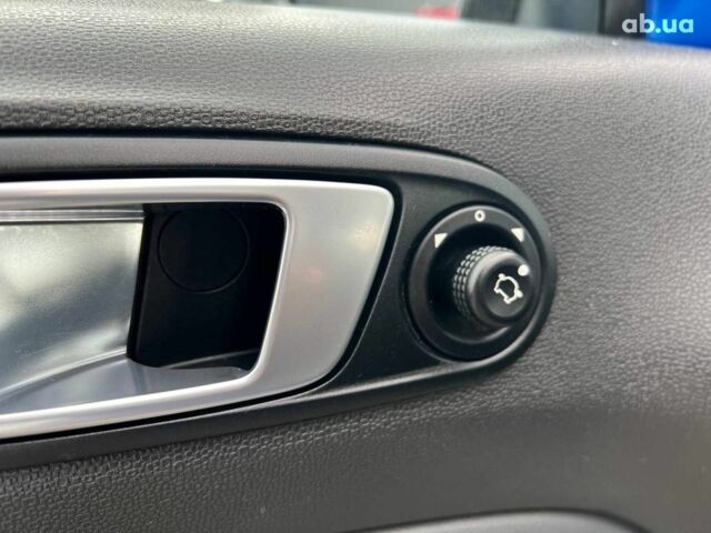 Синий Форд Экоспорт, объемом двигателя 1.5 л и пробегом 165 тыс. км за 10190 $, фото 15 на Automoto.ua