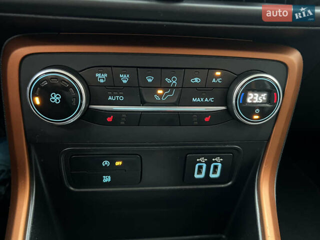 Синий Форд Экоспорт, объемом двигателя 2 л и пробегом 78 тыс. км за 11900 $, фото 27 на Automoto.ua