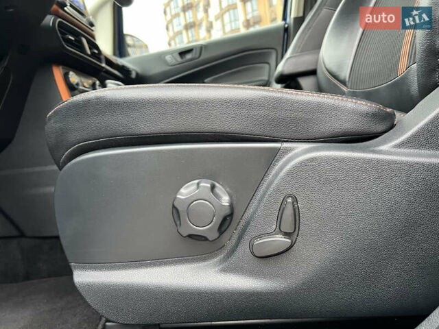 Синий Форд Экоспорт, объемом двигателя 2 л и пробегом 78 тыс. км за 11900 $, фото 42 на Automoto.ua