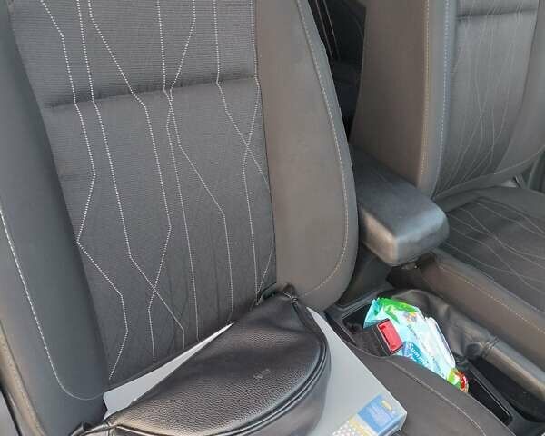 Синий Форд Экоспорт, объемом двигателя 1 л и пробегом 88 тыс. км за 10700 $, фото 16 на Automoto.ua