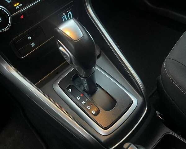 Синій Форд Екоспорт, об'ємом двигуна 2 л та пробігом 131 тис. км за 12500 $, фото 18 на Automoto.ua