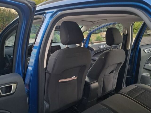 Синий Форд Экоспорт, объемом двигателя 2 л и пробегом 65 тыс. км за 13000 $, фото 1 на Automoto.ua