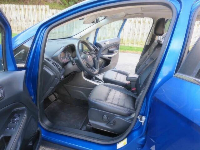 Синий Форд Экоспорт, объемом двигателя 1 л и пробегом 37 тыс. км за 5600 $, фото 7 на Automoto.ua