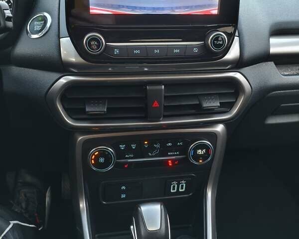 Синий Форд Экоспорт, объемом двигателя 2 л и пробегом 69 тыс. км за 12900 $, фото 19 на Automoto.ua