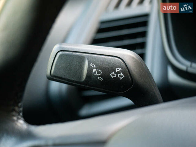 Форд Экоспорт 2020 в Киеве на Automoto.ua Синий Форд Экоспорт, объемом двигателя 1 л и пробегом 51 тыс. км за 15900 $, фото 19 на Automoto.ua