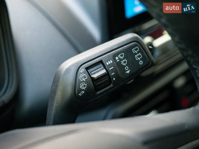 Форд Экоспорт 2020 в Киеве на Automoto.ua Синий Форд Экоспорт, объемом двигателя 1 л и пробегом 51 тыс. км за 15900 $, фото 20 на Automoto.ua