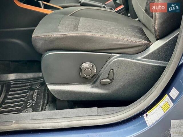 Синий Форд Экоспорт, объемом двигателя 2 л и пробегом 90 тыс. км за 13600 $, фото 23 на Automoto.ua