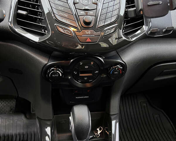 Помаранчевий Форд Екоспорт, об'ємом двигуна 1.5 л та пробігом 150 тис. км за 11600 $, фото 12 на Automoto.ua