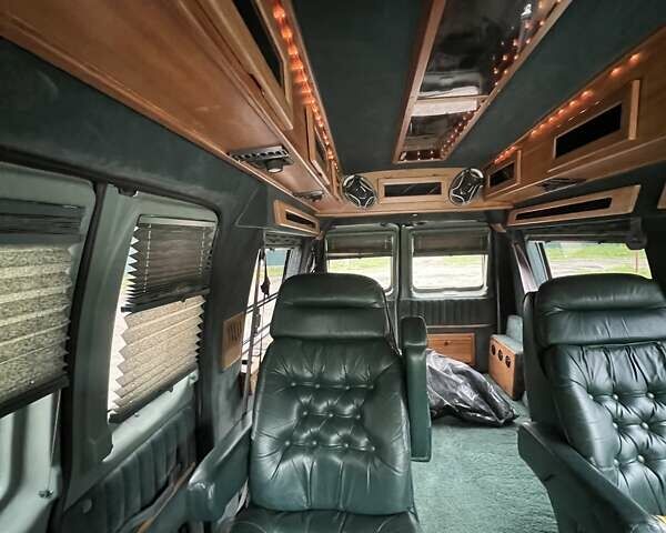 Белый Форд Эколайн, объемом двигателя 4.9 л и пробегом 177 тыс. км за 11500 $, фото 20 на Automoto.ua