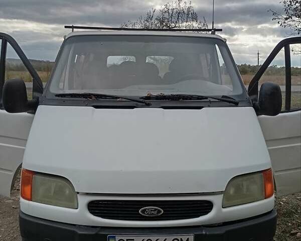 Форд Эконован 1997 в Сторожинце на Automoto.ua Белый Форд Эконован, объемом двигателя 2.5 л и пробегом 200 тыс. км за 2300 $, фото 2 на Automoto.ua
