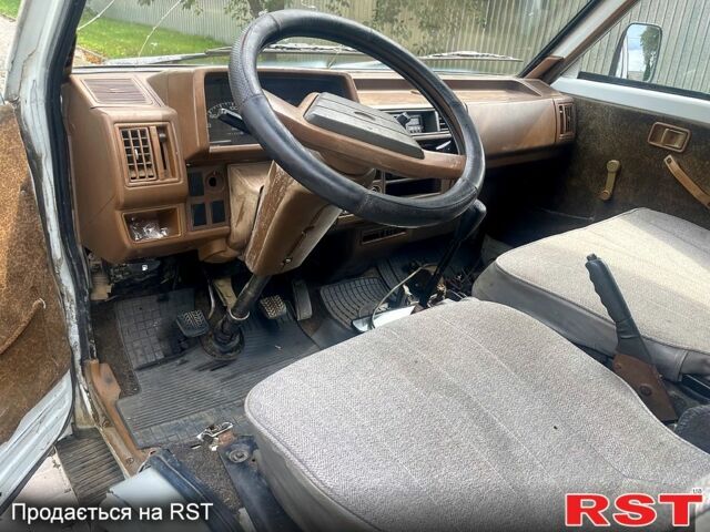 Форд Еконован, об'ємом двигуна 1.4 л та пробігом 251 тис. км за 1400 $, фото 7 на Automoto.ua