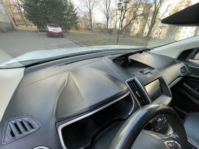 Белый Форд Эдж, объемом двигателя 2 л и пробегом 170 тыс. км за 16200 $, фото 21 на Automoto.ua