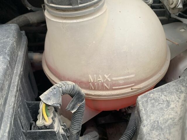 Белый Форд Эдж, объемом двигателя 2.2 л и пробегом 245 тыс. км за 10500 $, фото 17 на Automoto.ua