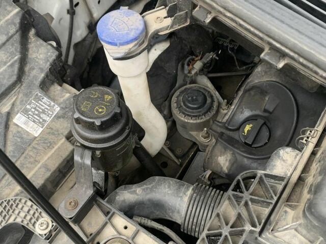 Белый Форд Эдж, объемом двигателя 2.2 л и пробегом 245 тыс. км за 10500 $, фото 18 на Automoto.ua