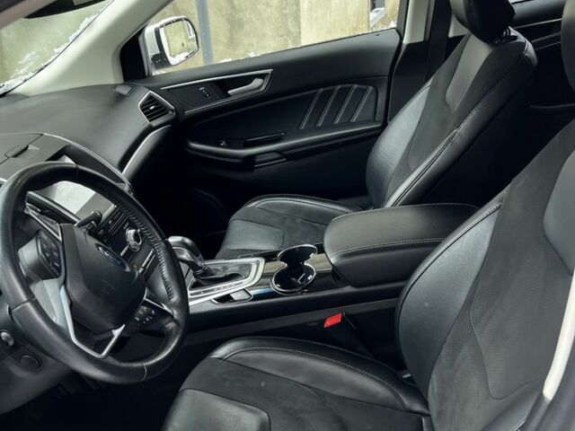 Білий Форд Едж, об'ємом двигуна 2.7 л та пробігом 214 тис. км за 17000 $, фото 15 на Automoto.ua