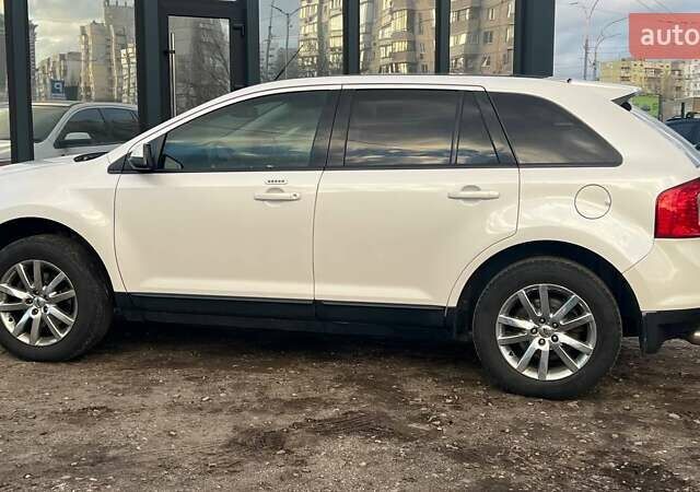 Белый Форд Эдж, объемом двигателя 3.5 л и пробегом 262 тыс. км за 10990 $, фото 3 на Automoto.ua