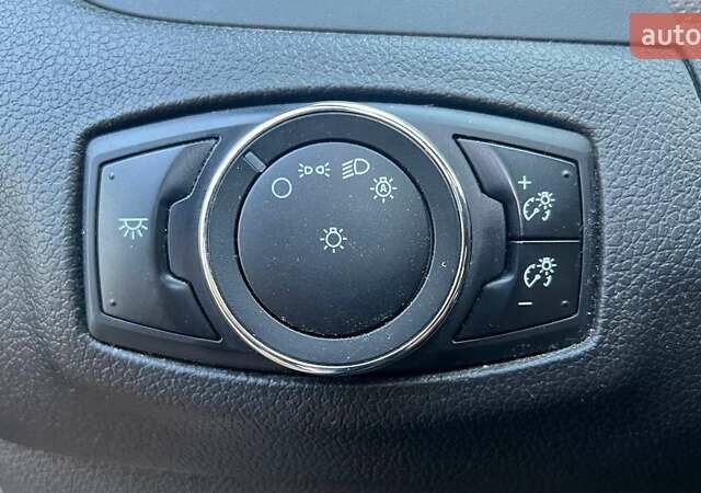 Белый Форд Эдж, объемом двигателя 3.5 л и пробегом 262 тыс. км за 10990 $, фото 14 на Automoto.ua