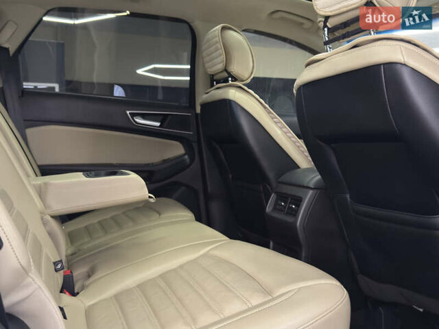 Форд Эдж 2015 в Николаеве на Automoto.ua Белый Форд Эдж, объемом двигателя 3.5 л и пробегом 82 тыс. км за 17499 $, фото 21 на Automoto.ua