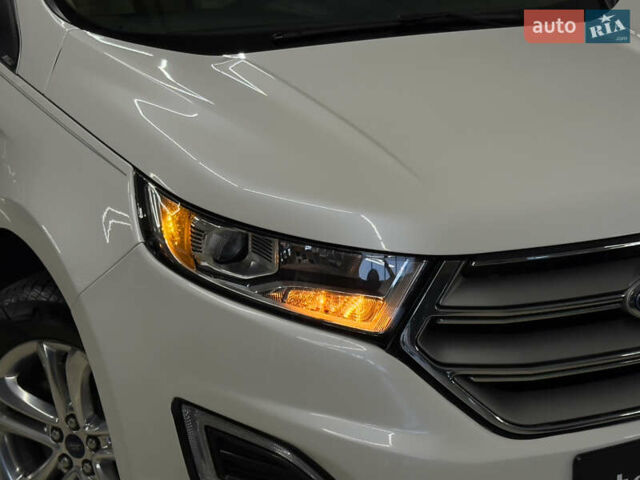 Форд Эдж 2015 в Николаеве на Automoto.ua Белый Форд Эдж, объемом двигателя 3.5 л и пробегом 82 тыс. км за 17499 $, фото 6 на Automoto.ua