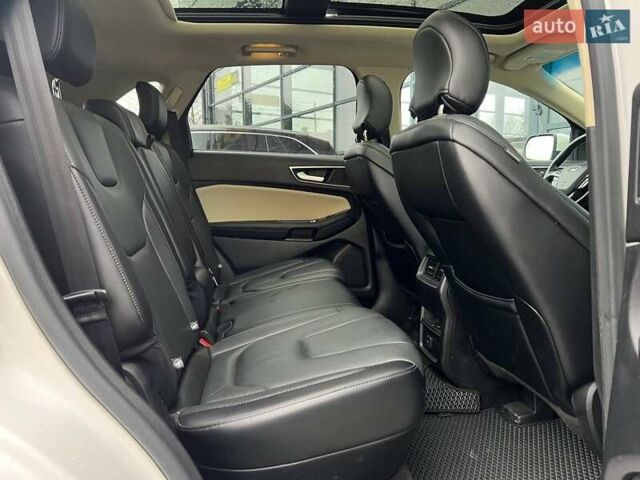 Белый Форд Эдж, объемом двигателя 3.5 л и пробегом 61 тыс. км за 15800 $, фото 23 на Automoto.ua