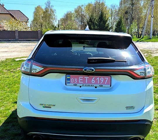 Білий Форд Едж, об'ємом двигуна 2 л та пробігом 153 тис. км за 13500 $, фото 2 на Automoto.ua