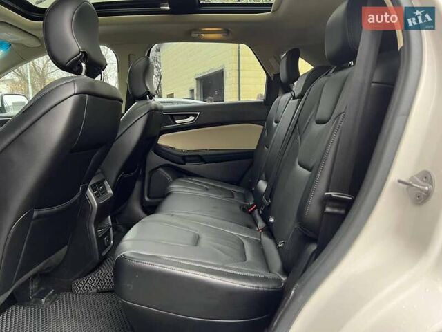 Белый Форд Эдж, объемом двигателя 3.5 л и пробегом 61 тыс. км за 15800 $, фото 25 на Automoto.ua