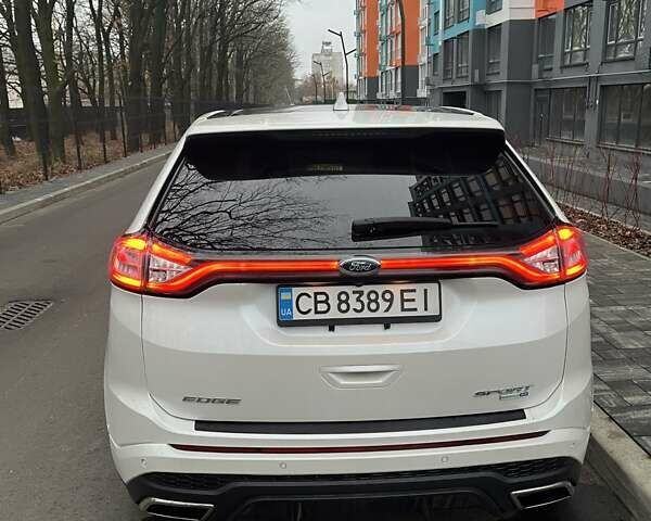 Білий Форд Едж, об'ємом двигуна 2.69 л та пробігом 104 тис. км за 19999 $, фото 8 на Automoto.ua