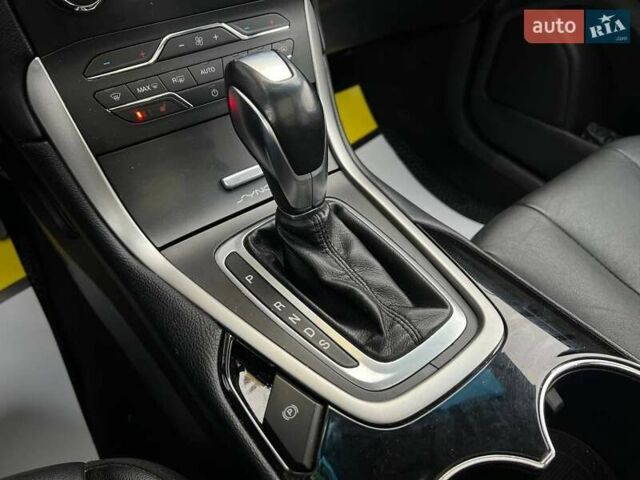 Белый Форд Эдж, объемом двигателя 3.5 л и пробегом 61 тыс. км за 15800 $, фото 20 на Automoto.ua