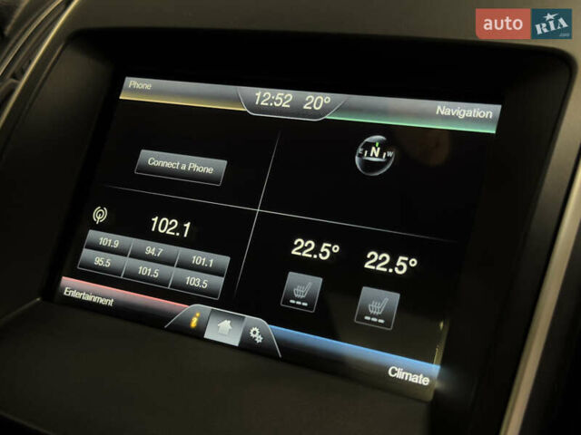 Форд Эдж 2015 в Николаеве на Automoto.ua Белый Форд Эдж, объемом двигателя 3.5 л и пробегом 82 тыс. км за 17499 $, фото 30 на Automoto.ua