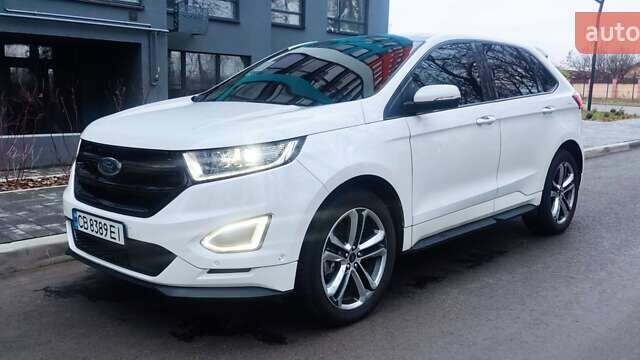Білий Форд Едж, об'ємом двигуна 2.69 л та пробігом 104 тис. км за 19999 $, фото 2 на Automoto.ua
