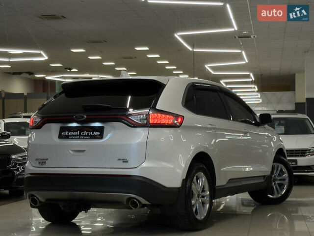 Форд Эдж 2015 в Николаеве на Automoto.ua Белый Форд Эдж, объемом двигателя 3.5 л и пробегом 82 тыс. км за 17499 $, фото 7 на Automoto.ua