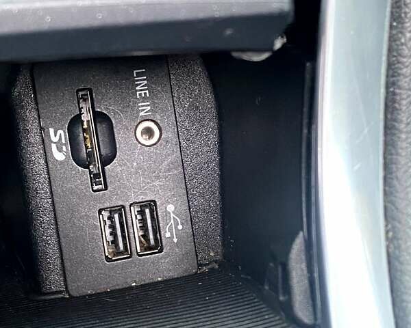 Белый Форд Эдж, объемом двигателя 2 л и пробегом 276 тыс. км за 12500 $, фото 28 на Automoto.ua