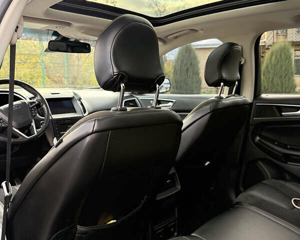 Білий Форд Едж, об'ємом двигуна 2.69 л та пробігом 142 тис. км за 19200 $, фото 9 на Automoto.ua