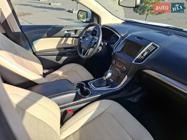 Белый Форд Эдж, объемом двигателя 2 л и пробегом 187 тыс. км за 16000 $, фото 4 на Automoto.ua