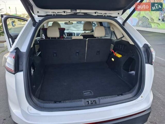 Белый Форд Эдж, объемом двигателя 2 л и пробегом 187 тыс. км за 16000 $, фото 12 на Automoto.ua