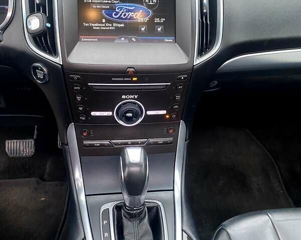 Белый Форд Эдж, объемом двигателя 2 л и пробегом 276 тыс. км за 12500 $, фото 21 на Automoto.ua