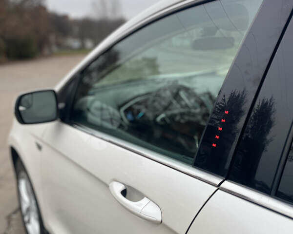 Білий Форд Едж, об'ємом двигуна 3.5 л та пробігом 153 тис. км за 16999 $, фото 13 на Automoto.ua