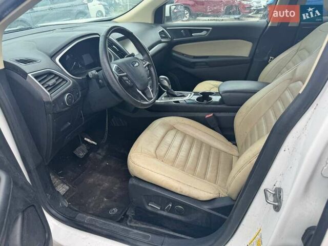 Белый Форд Эдж, объемом двигателя 3.5 л и пробегом 292 тыс. км за 13200 $, фото 9 на Automoto.ua
